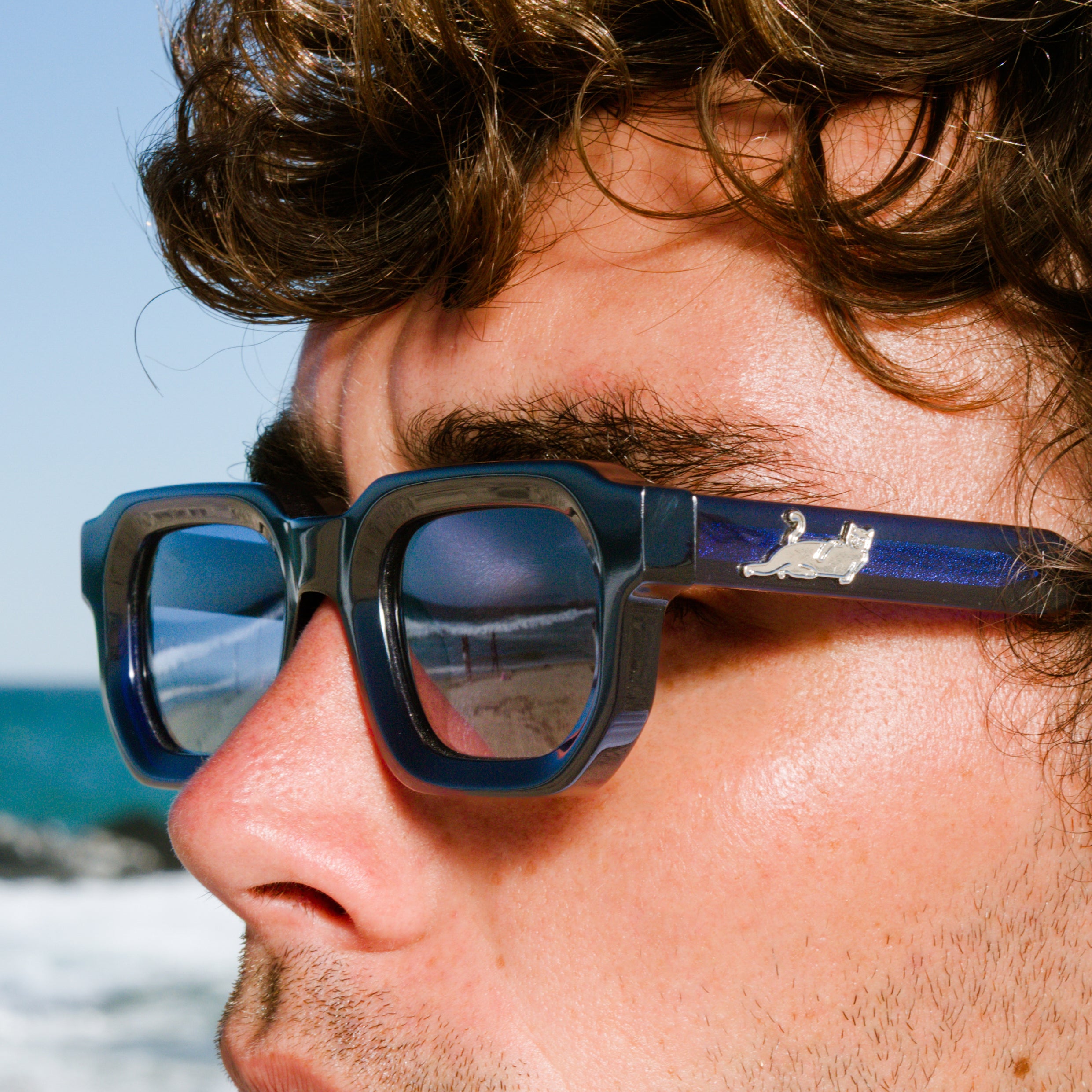 RIPNDIP Castanza Sunglasses (Navy / Light Blue)