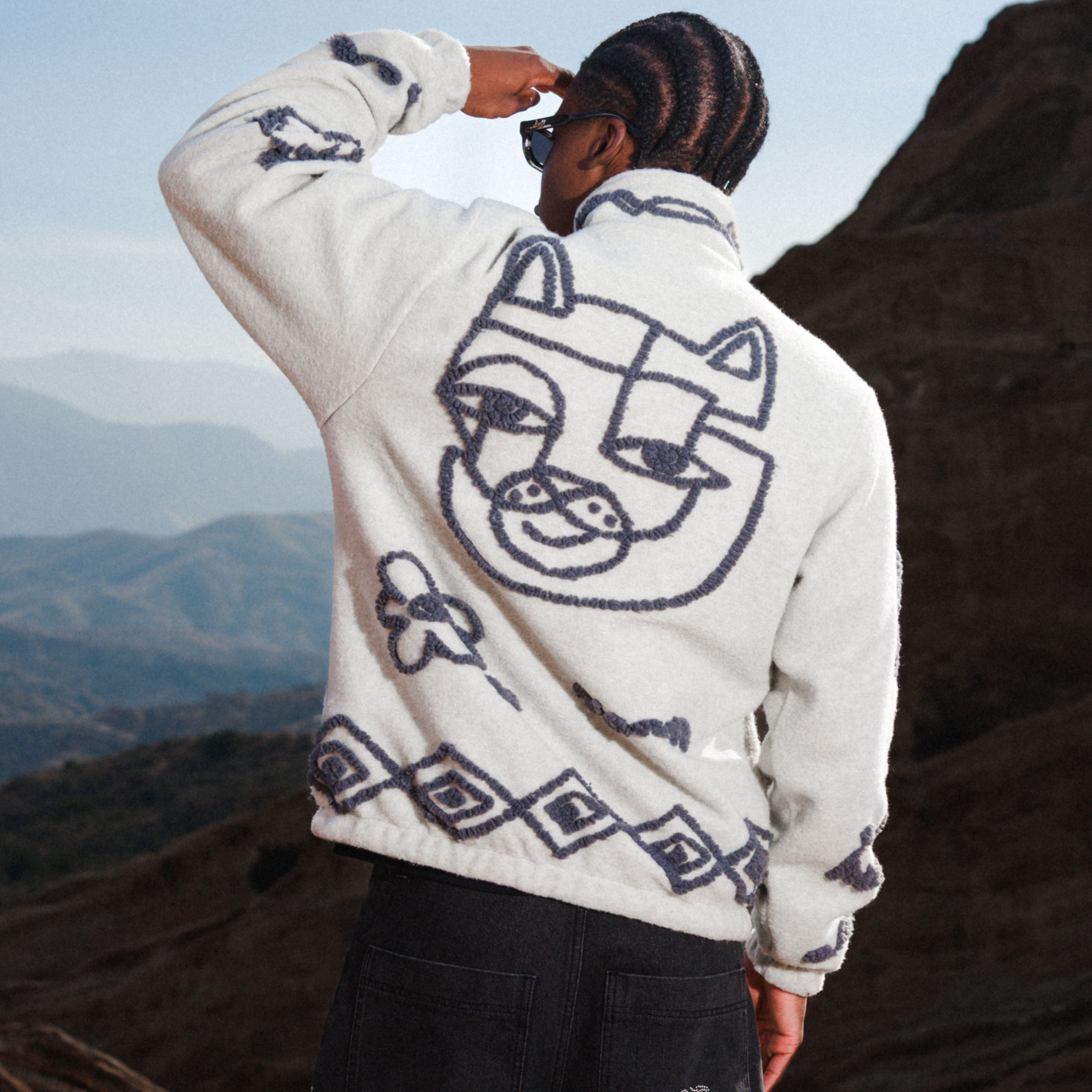 Blonded Reversible Jacket (Sand / Charcoal) – RIPNDIP