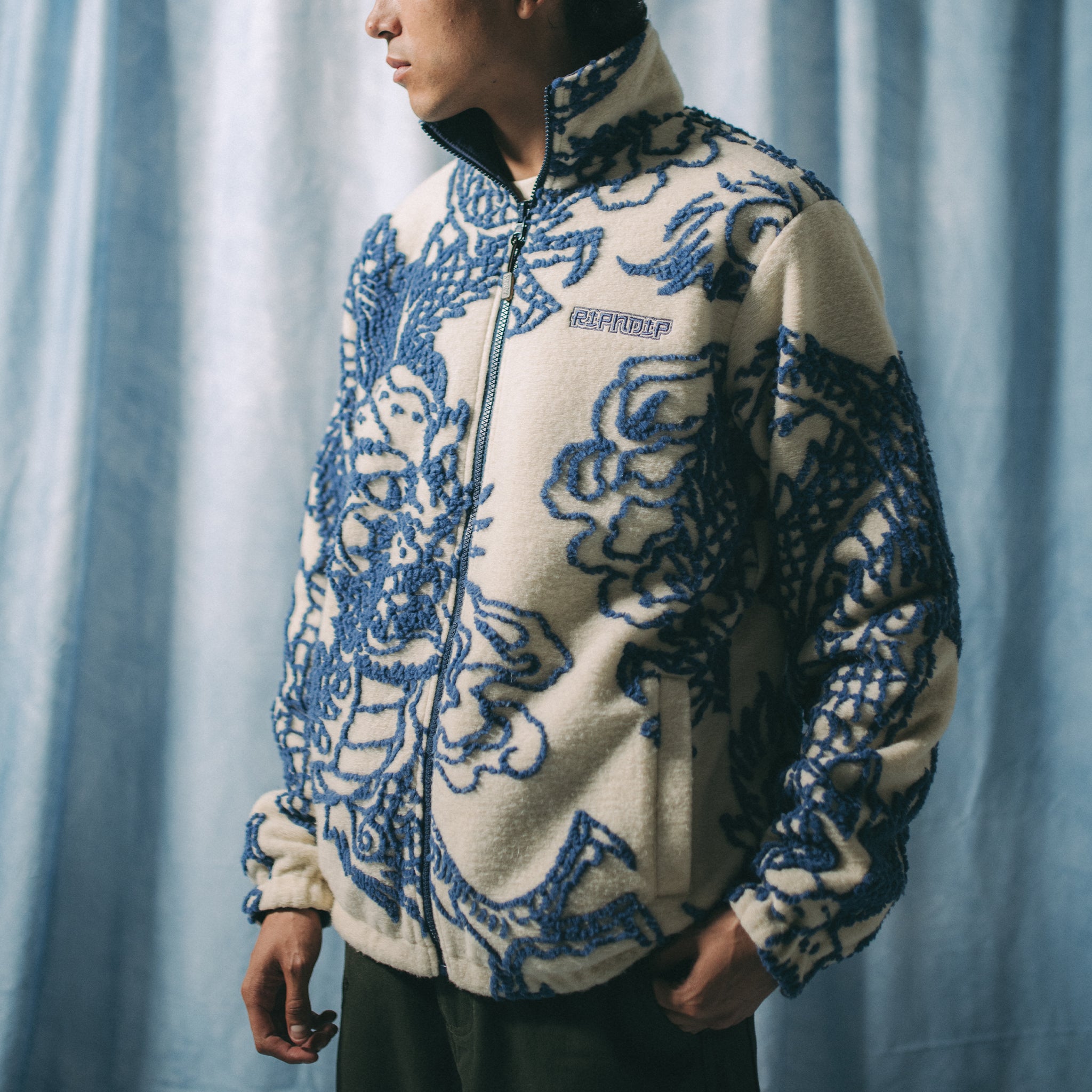 Haku Reversible Jacket (Off White/Navy) – RIPNDIP
