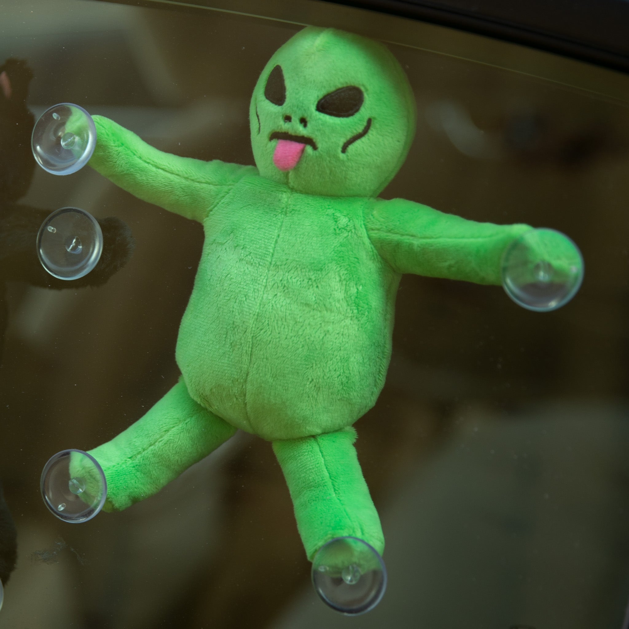 Alien Window Plush Suction Cup Plush Doll (Green) – RIPNDIP